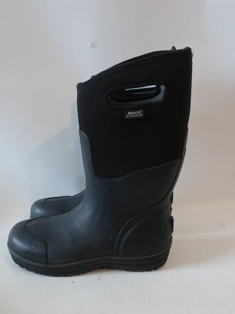 NWOB Mens Bogs Black Waterproof Neo-Tech Pull-On Classic Ultra High Farm Boot 10